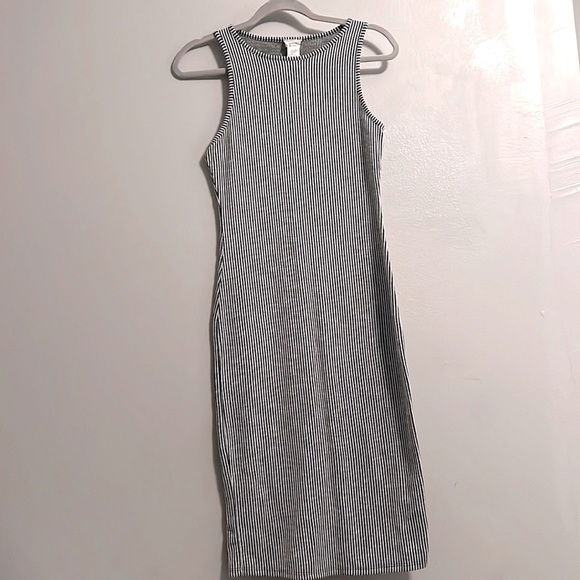 Caution to the wind size S - Picture 1 of 6